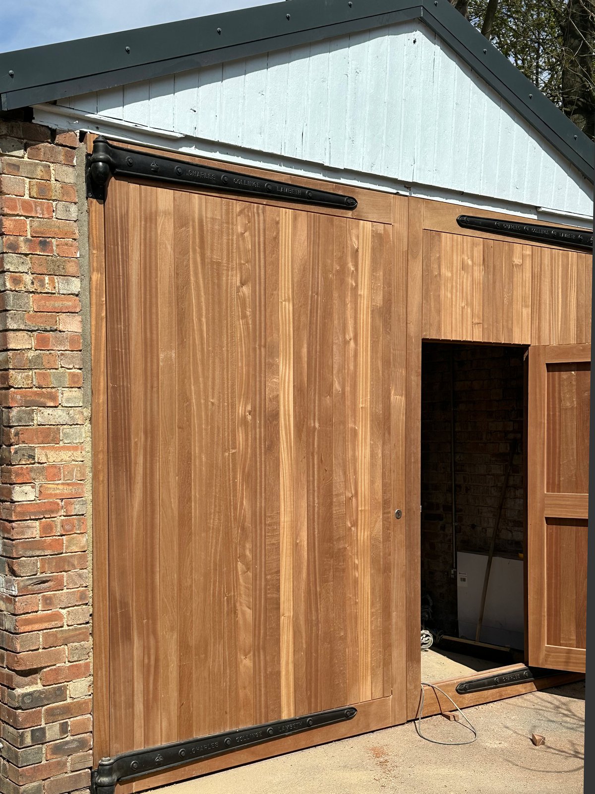 Matthew Lloyd Architects Cedar Yards 1A Yards Mulberry Barns 02