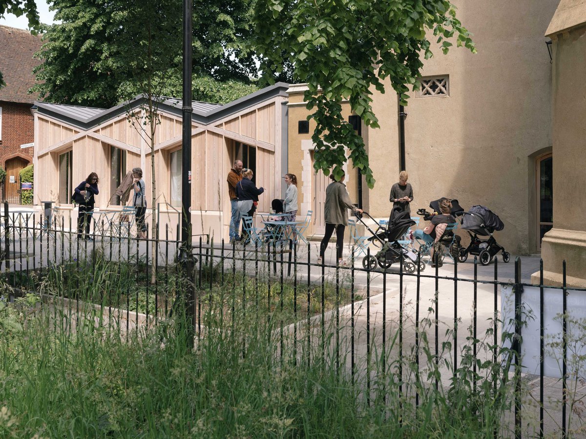 Matthew Lloyd Architects St Mary Walthamstow Extension Living