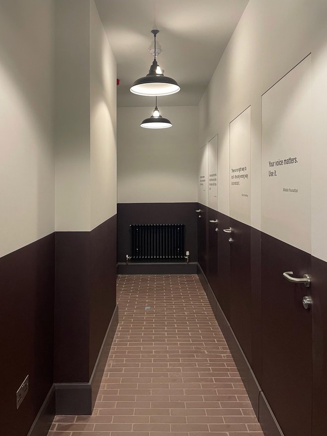 Matthew Lloyd Architects Alford House Club Wc Corridor