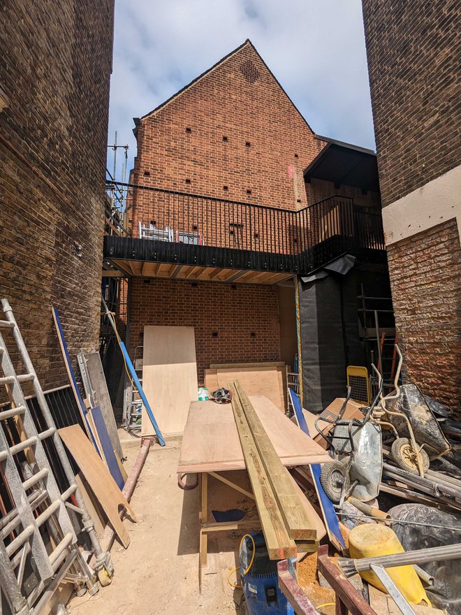 Matthew Lloyd Architects St Mary Bourne Street Progress Courtyard 03