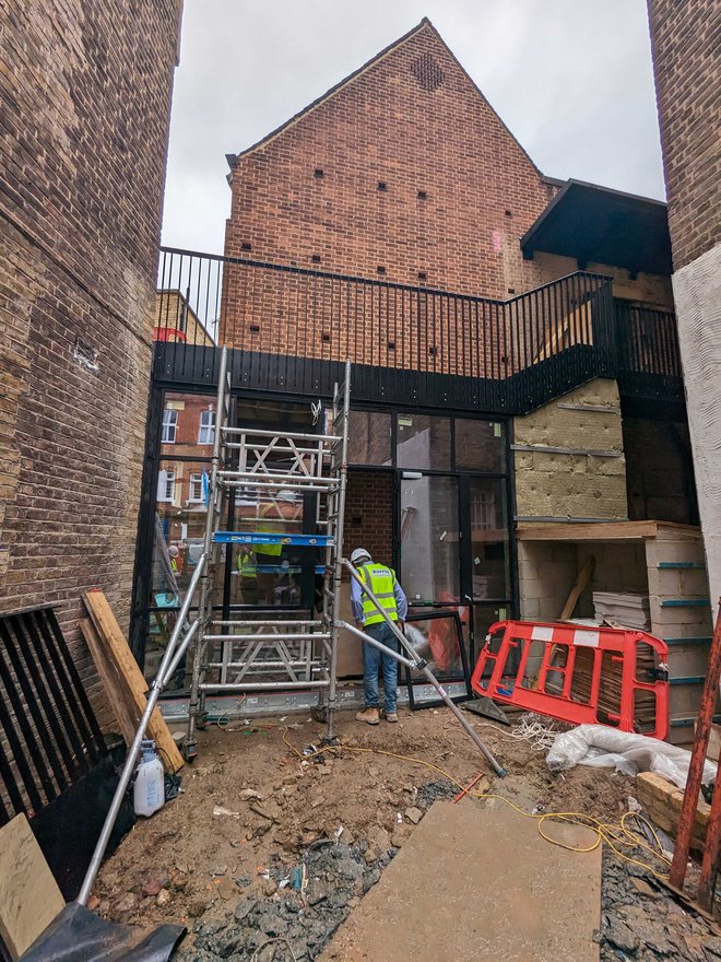 Matthew Lloyd Architects St Mary Bourne Street Progress Courtyard 04