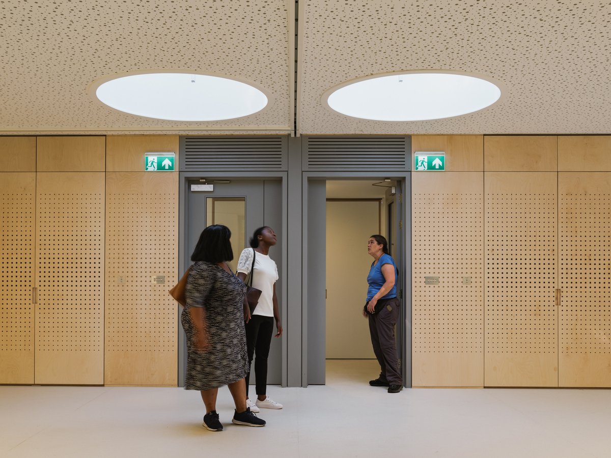 Matthew Lloyd Architects Christ Church Highbury Internal 03