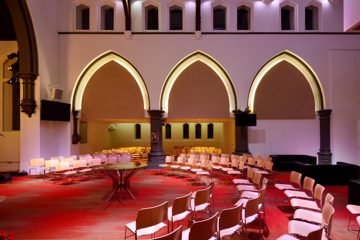 Matthew Lloyd Architects St Davids Holloway Interior Nave