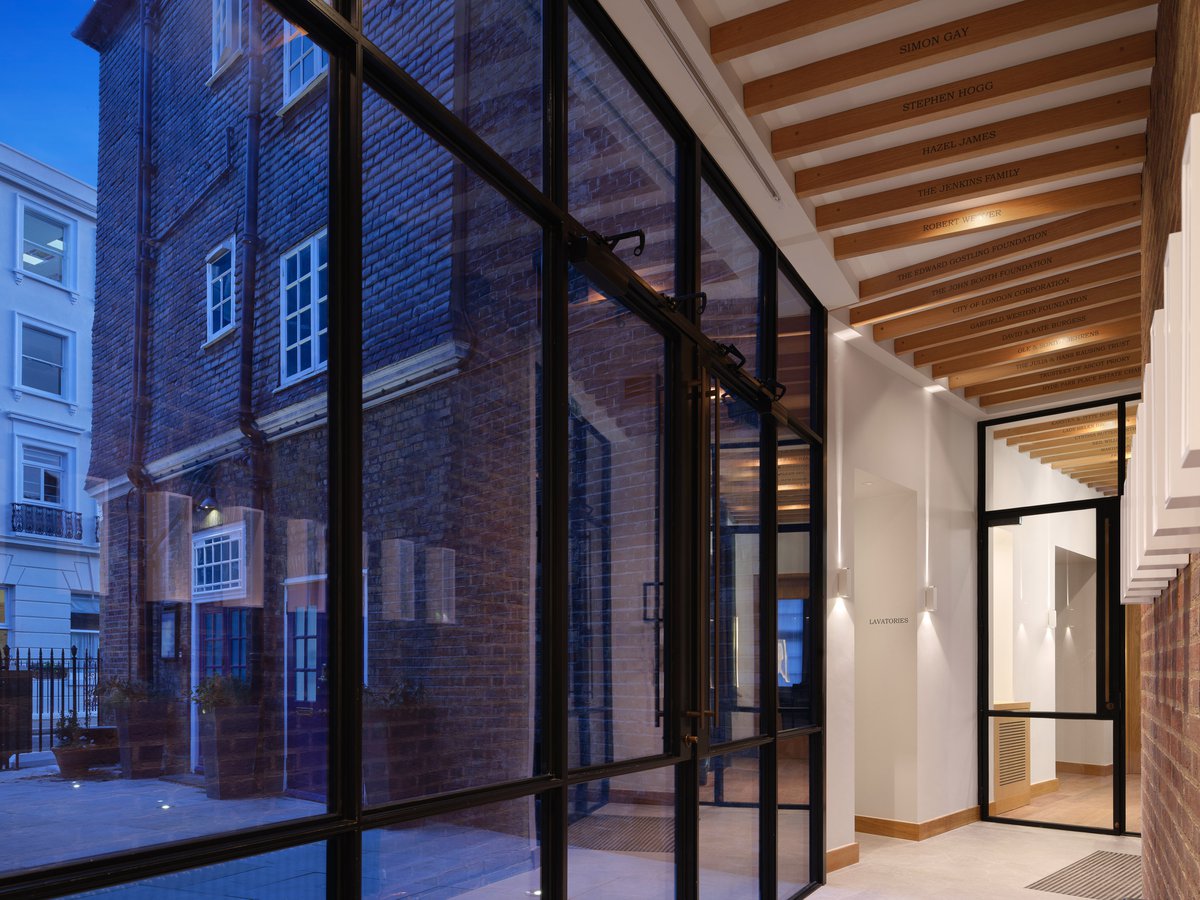 Matthew Lloyd Architects St Mary Bourne Street Night Corridor