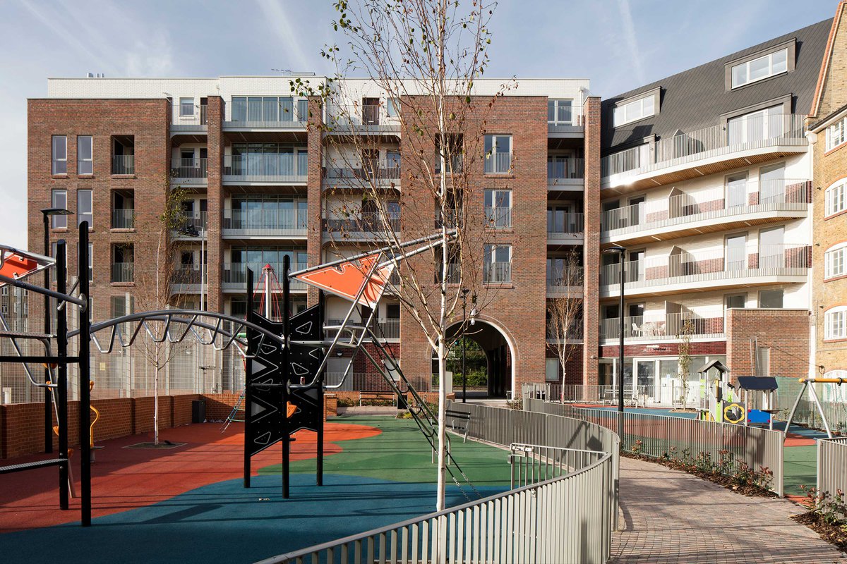 Matthew Lloyd Architects The Bourne Estate Amenities2