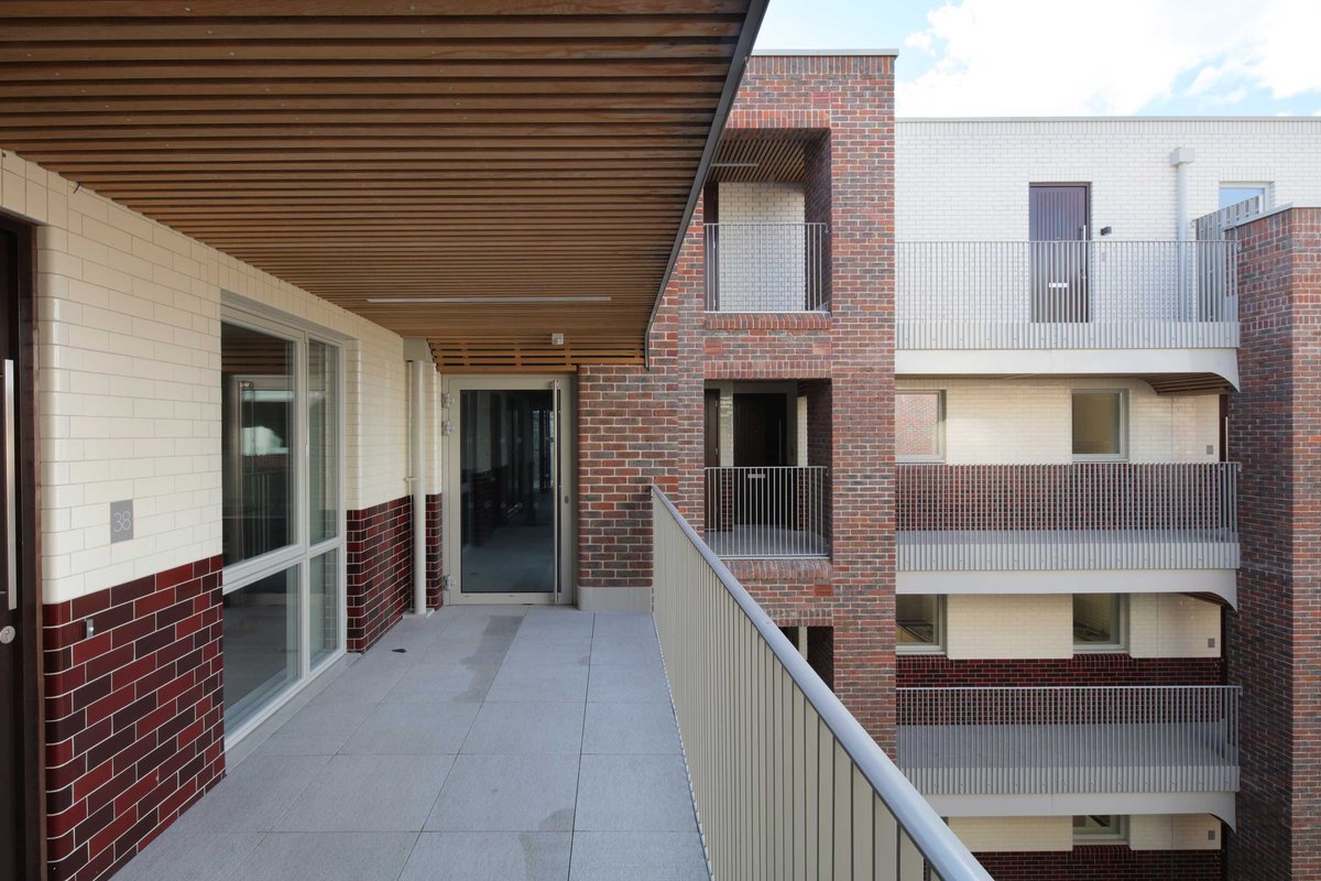Matthew Lloyd Architects The Bourne Estate Shared Access Balconies2