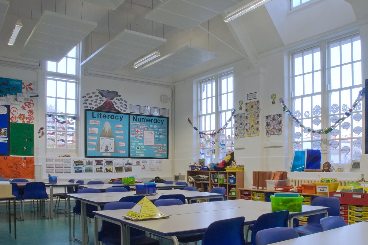 Matthew Lloyd Architects William Tyndale Primary School Classroom Interior 02